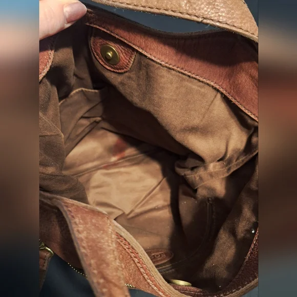 Fossil Foldover Leather Crossbody Messenger Bag - Picture 12 of 15